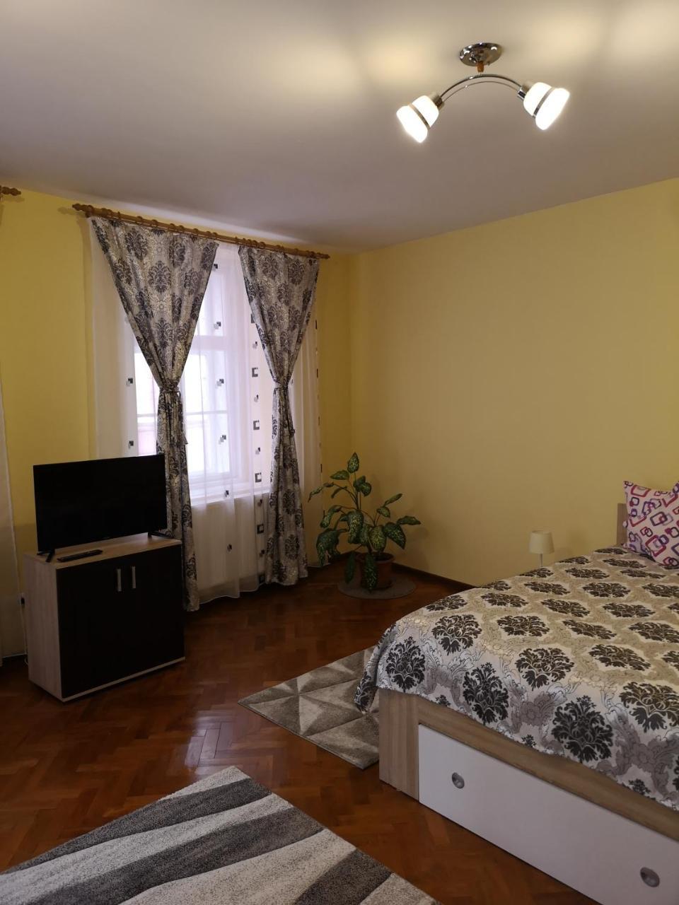 Casa Bella Apartment Sibiu Bagian luar foto